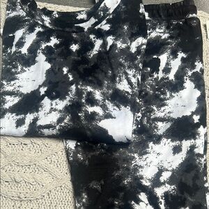 Jenni Black and White Tie-Dye pajama set